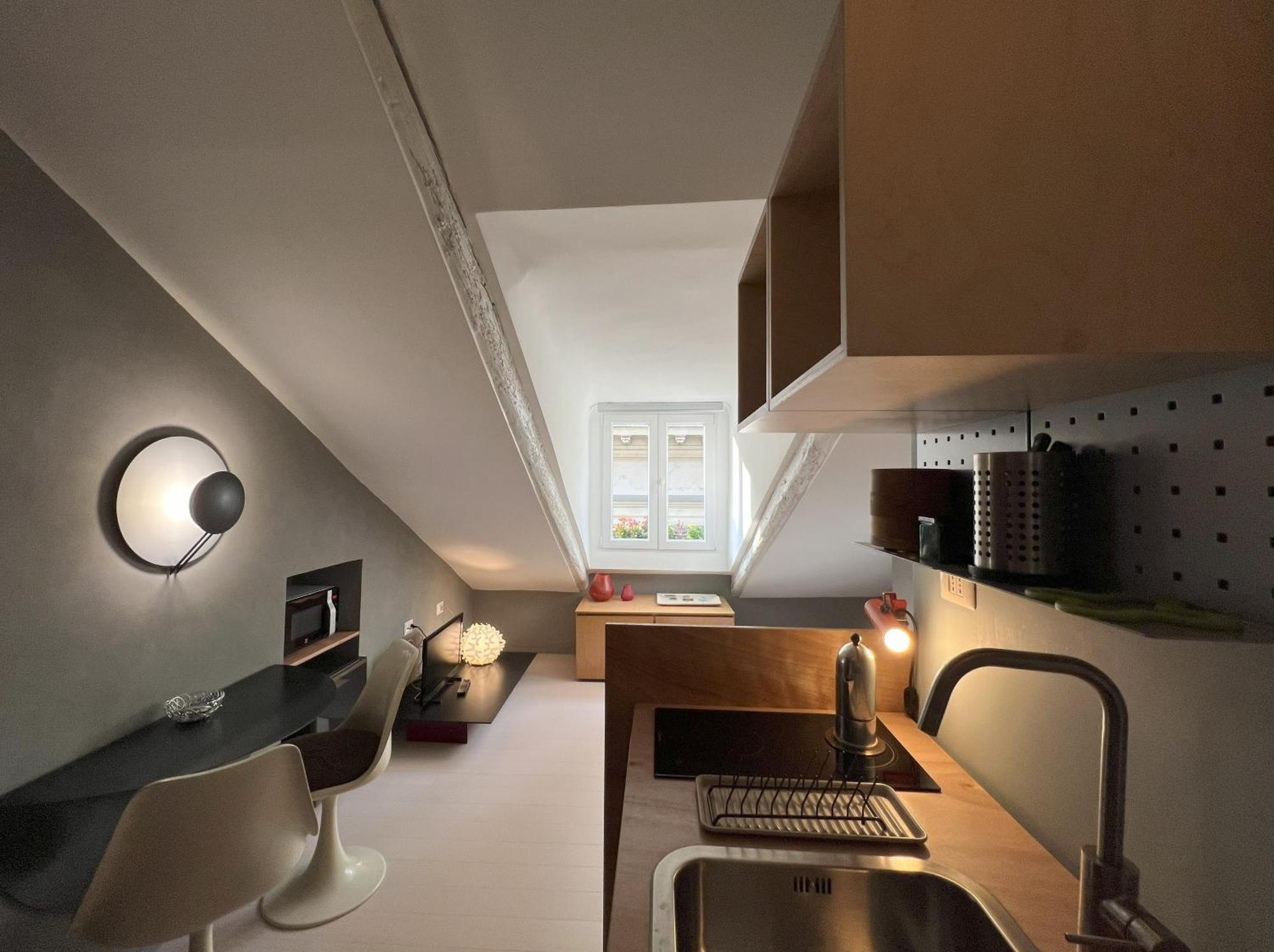 Provana5 - Design In *