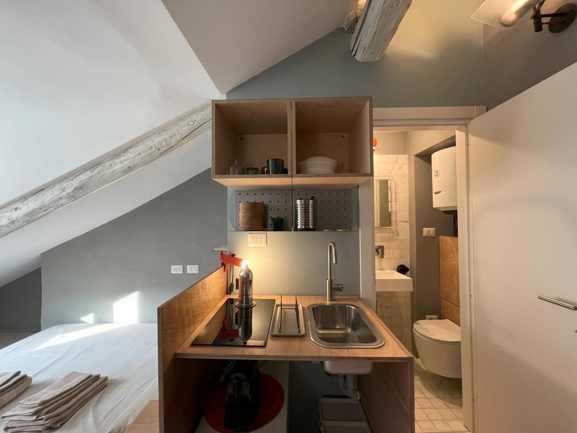 Provana5 - Design In Apartment *